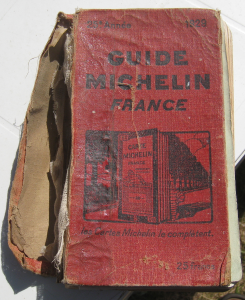 735px-guide_michelin_1929_couverture